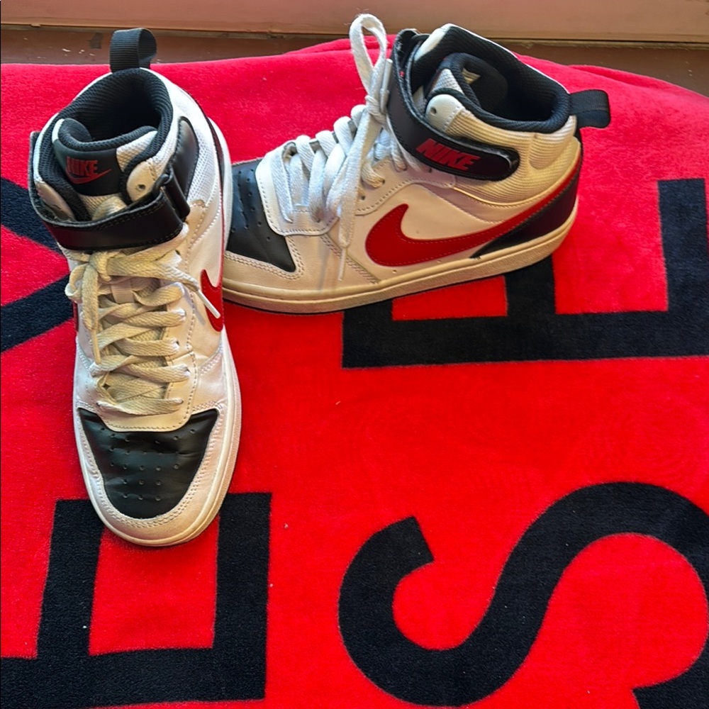 Nike High-Top Sneakers in Red and White